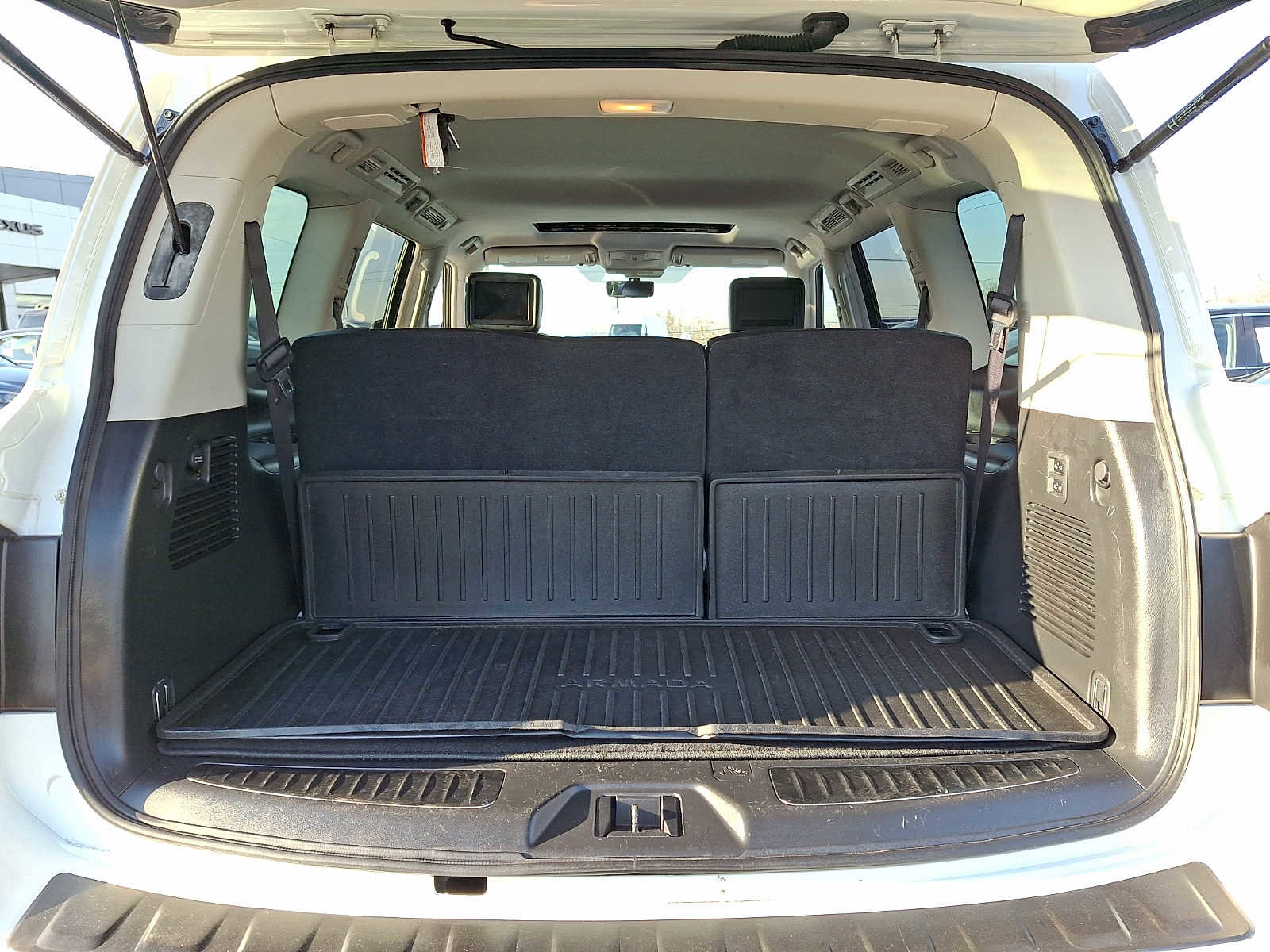 Used 2018 Nissan Armada Platinum w/ Captain Seat Package image 28