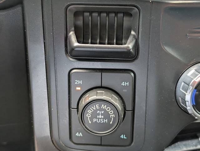 Used 2022 Ford F150 Lariat AWD/4WD image 24