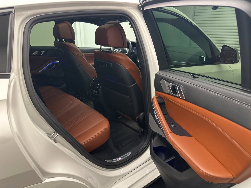Used 2022 BMW X6 M50i w/ Executive Package image 7
