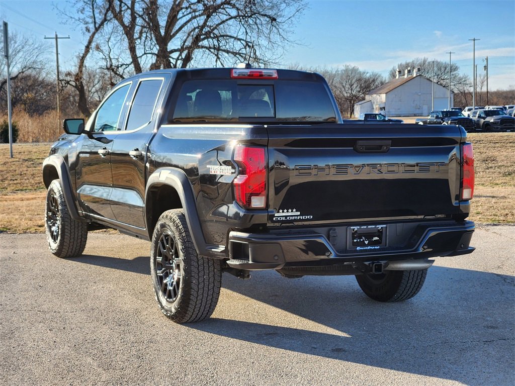 Used 2024 Chevrolet Colorado Trail Boss w/ Technology Package image 5