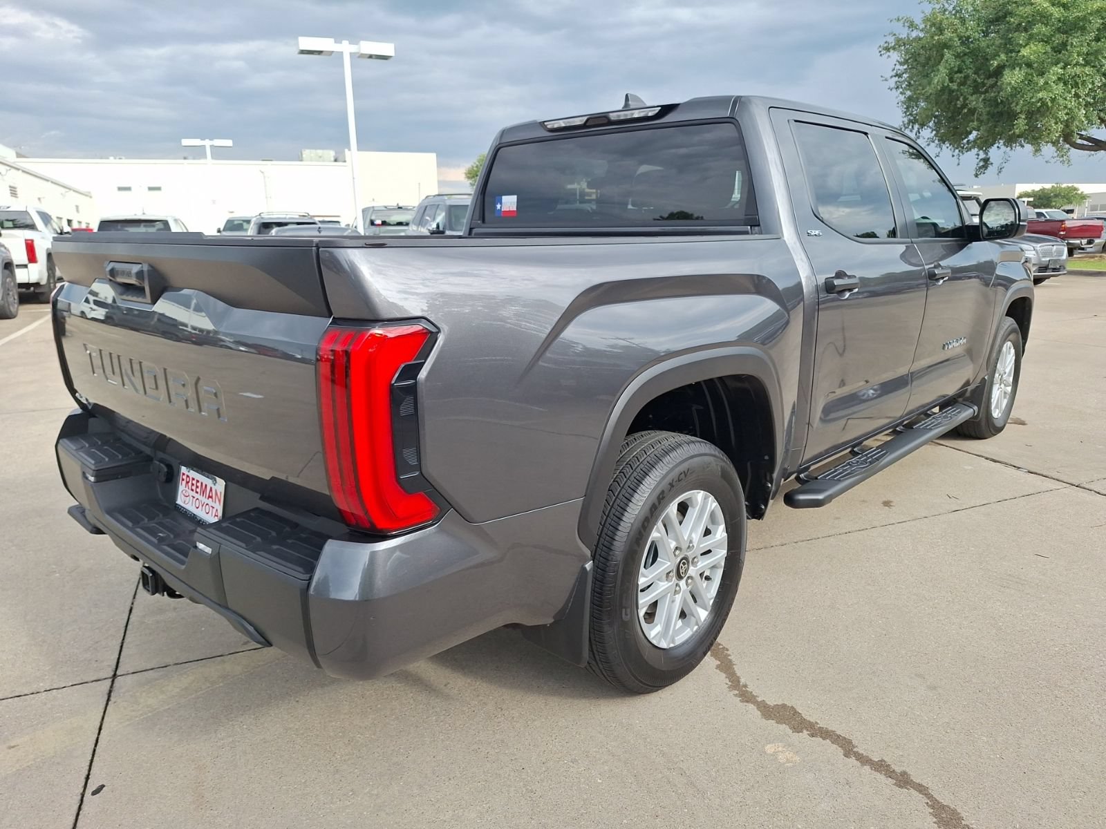 Used 2026 Toyota Tundra SR5 AWD/4WD image 6