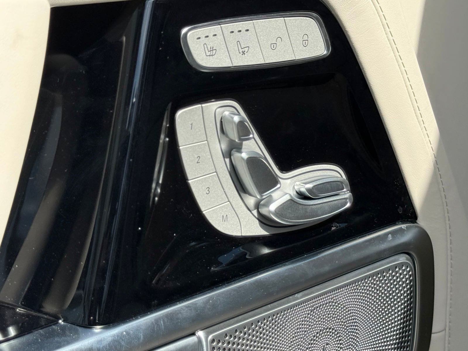 New 2026 Mercedes-Benz G 63 AMG 4MATIC image 15