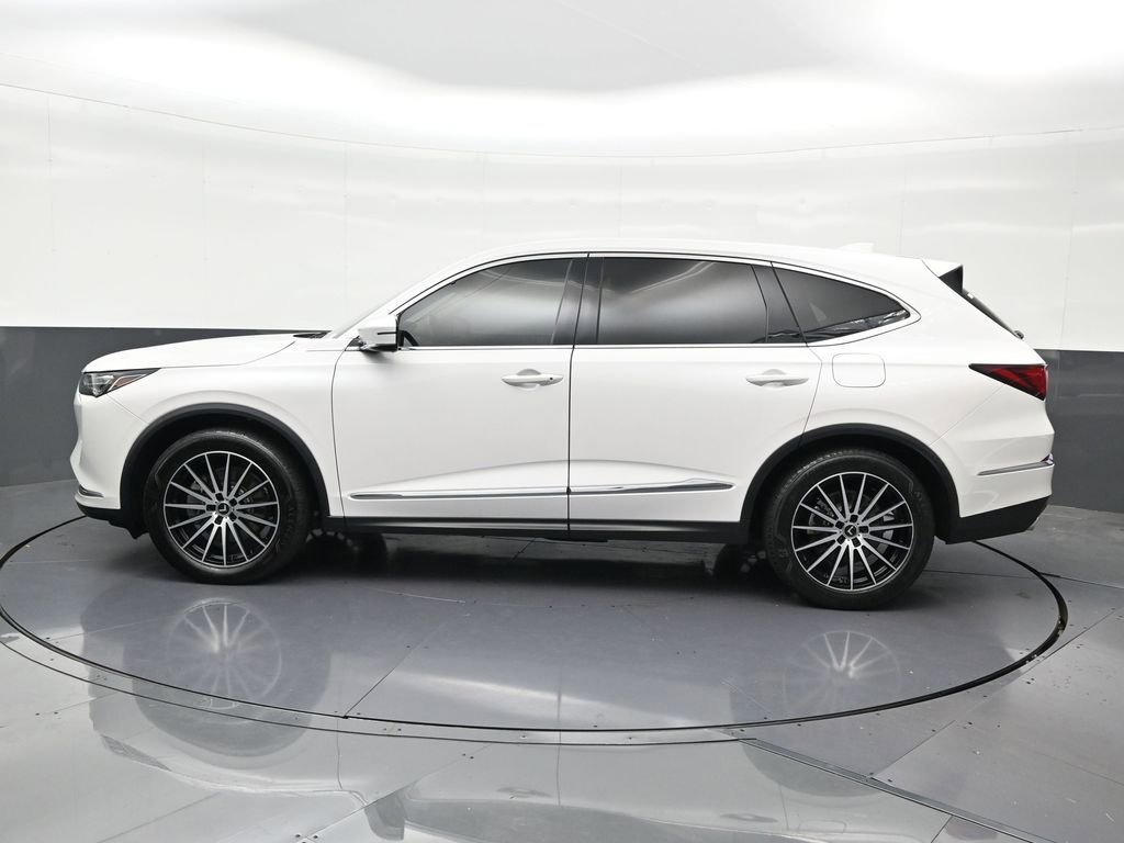 Used 2023 Acura MDX FWD w/ Technology Package image 2