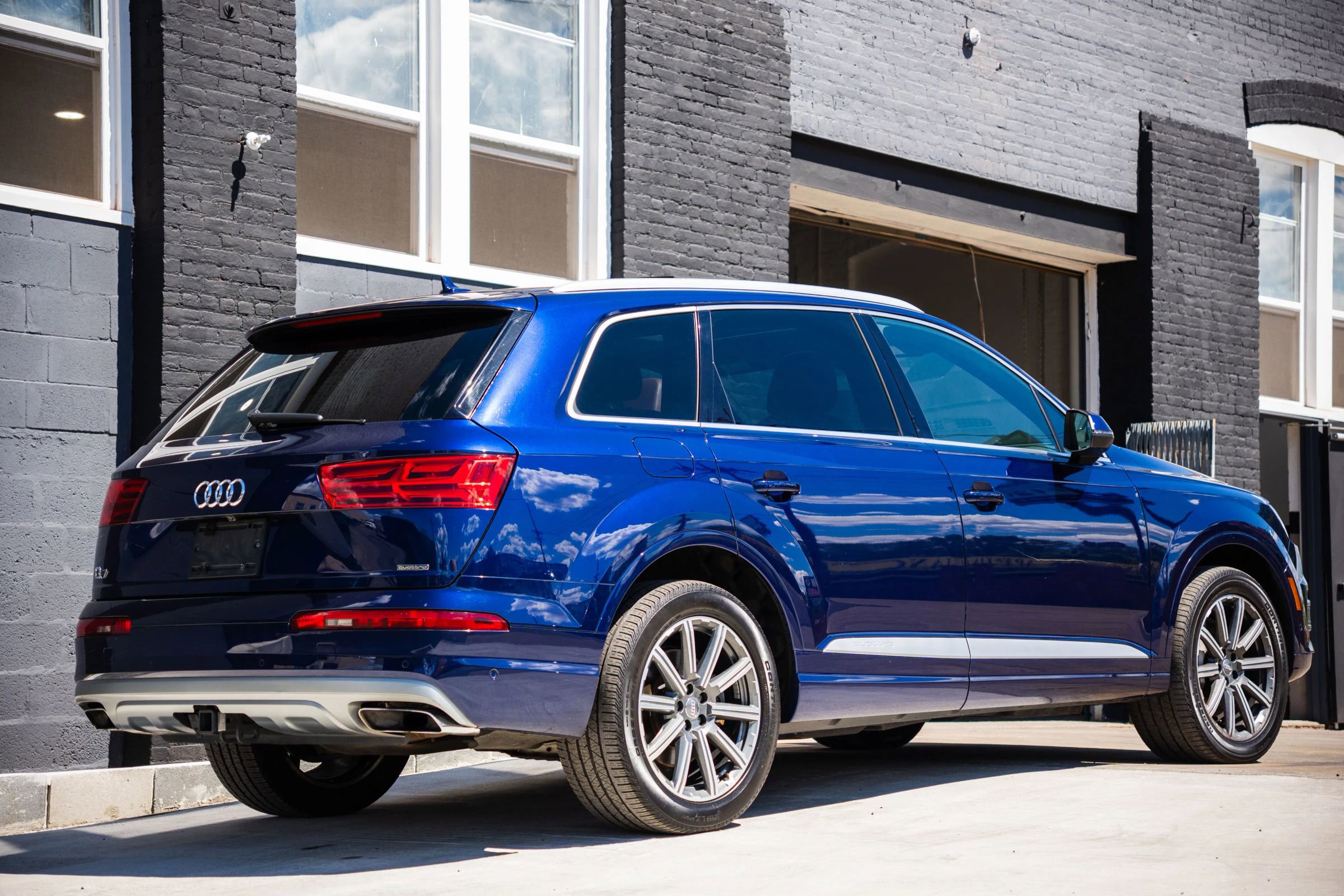 Used 2019 Audi Q7 3.0T Premium Plus w/ Premium Plus Package image 4