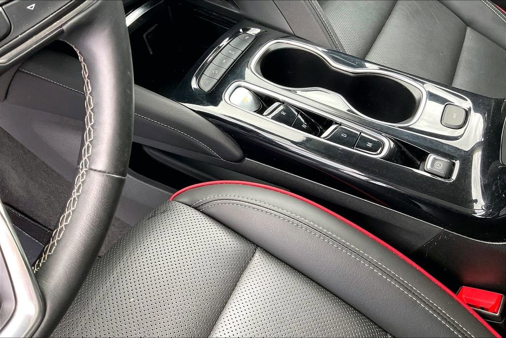 Used 2023 Buick Envision Essence w/ Sport Touring Package image 20