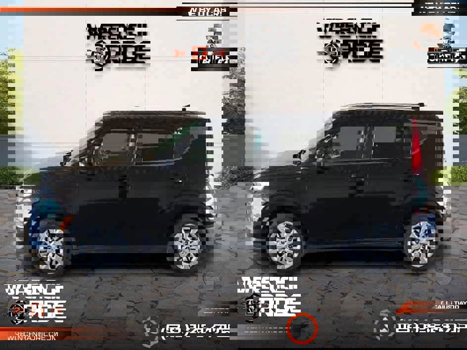 Used 2020 Kia Soul LX image 11