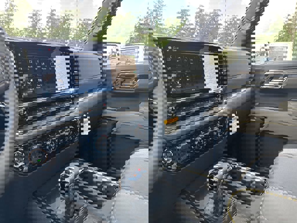 New 2025 Chevrolet Silverado 1500 ZR2 w/ Technology Package image 23