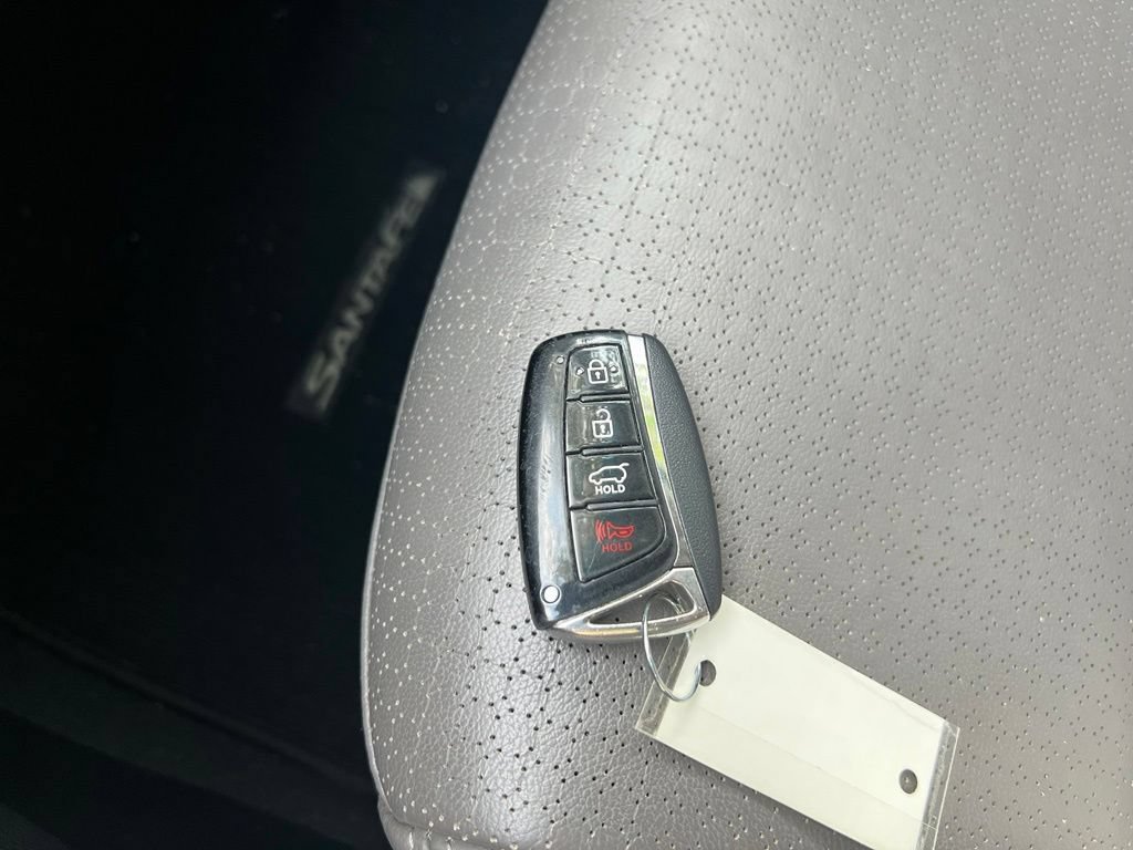 Used 2014 Hyundai Santa Fe GLS FWD image 31