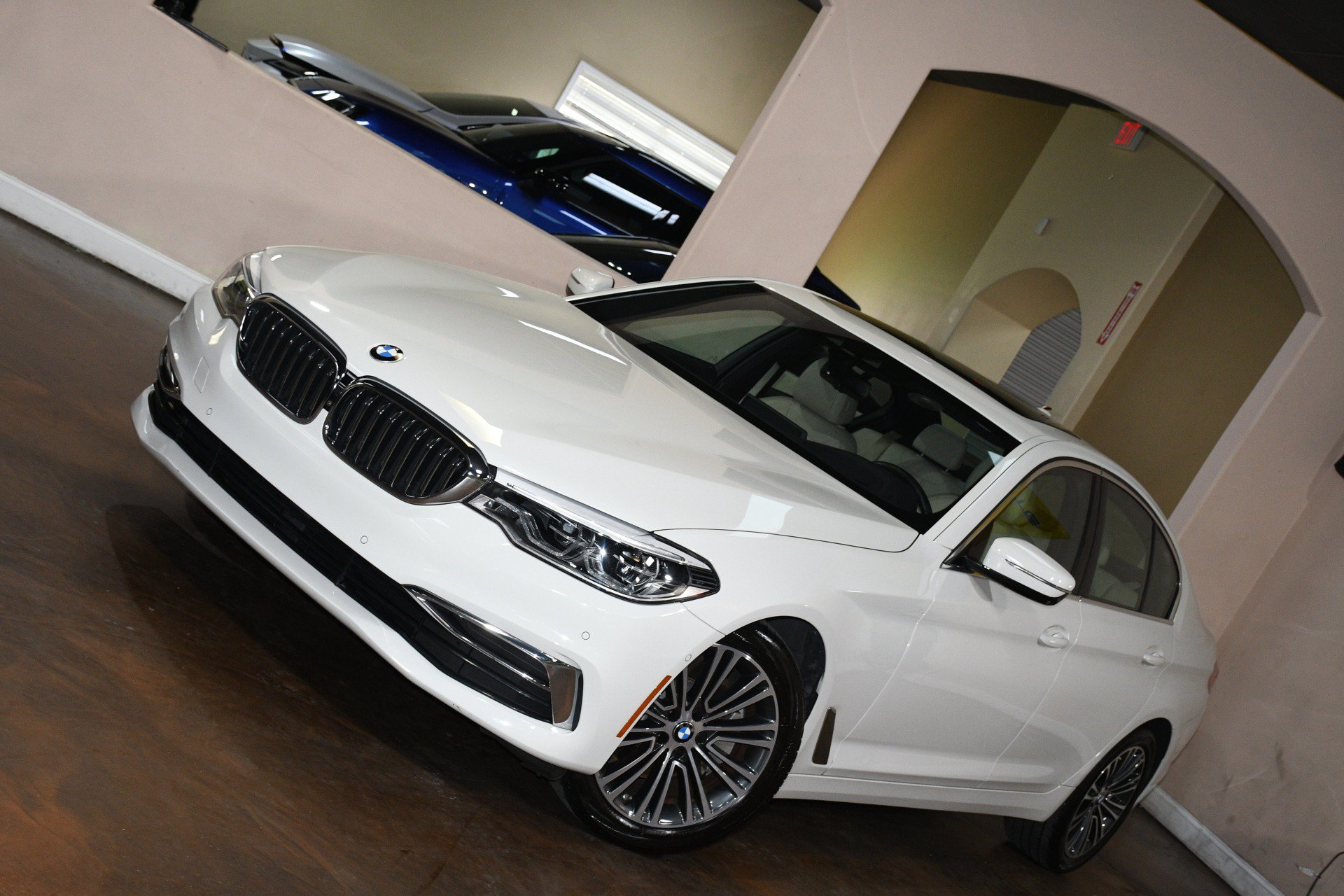 Used 2020 BMW 530i w/ Premium Package RWD image 78
