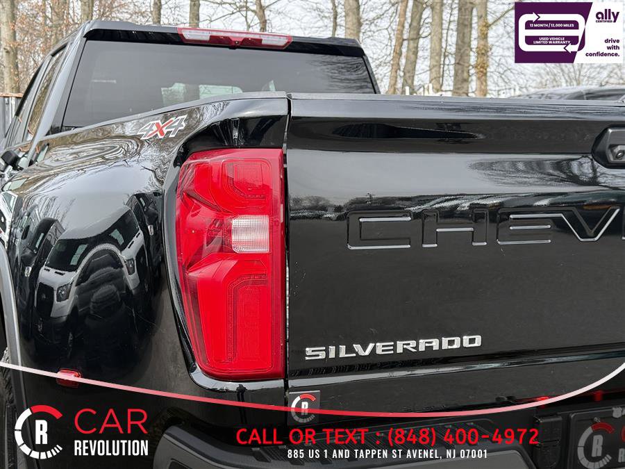 Used 2025 Chevrolet Silverado 3500 LT w/ Safety Package image 45