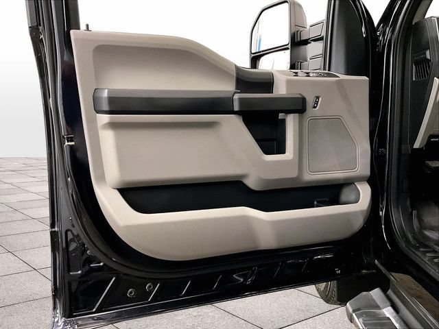 Used 2021 Ford F250 XL w/ STX Appearance Package AWD/4WD image 22