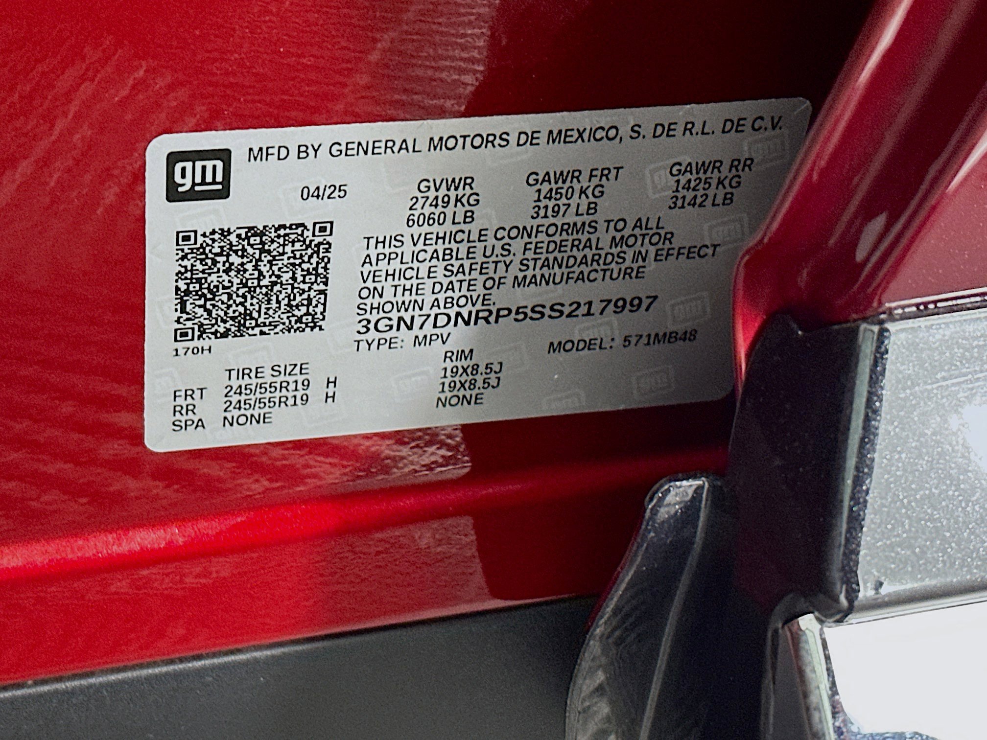 Used 2025 Chevrolet Equinox EV LT image 12