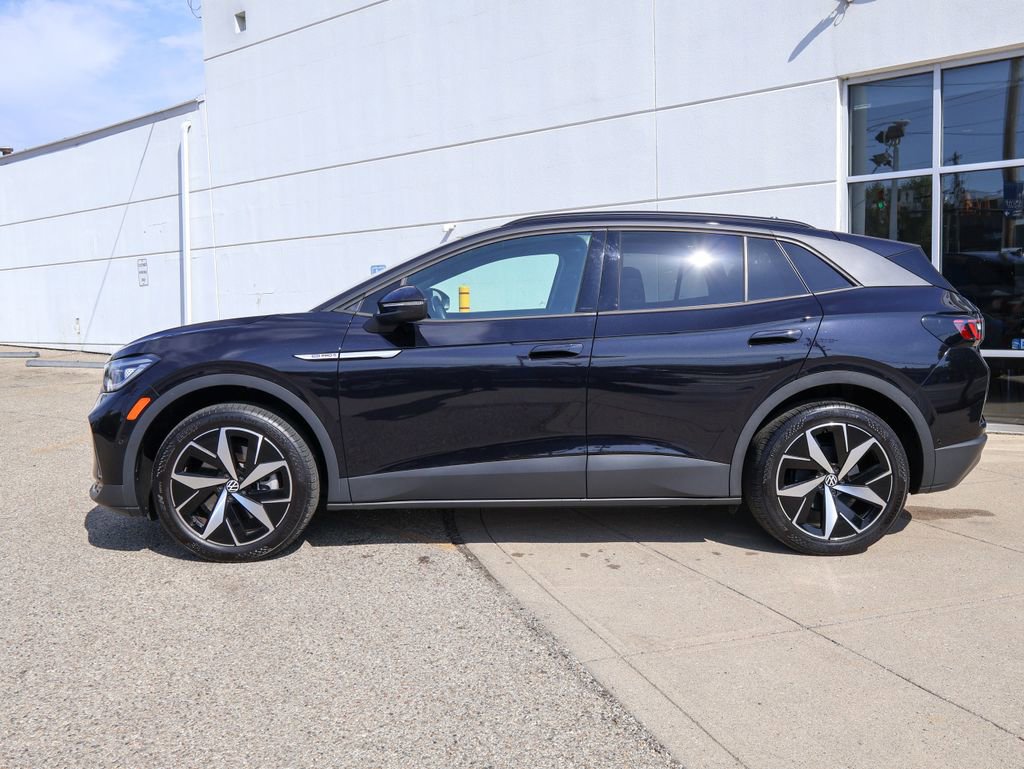 Used 2023 Volkswagen ID.4 Pro S image 2