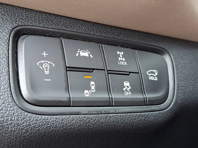 Used 2019 Hyundai Santa Fe AWD image 29