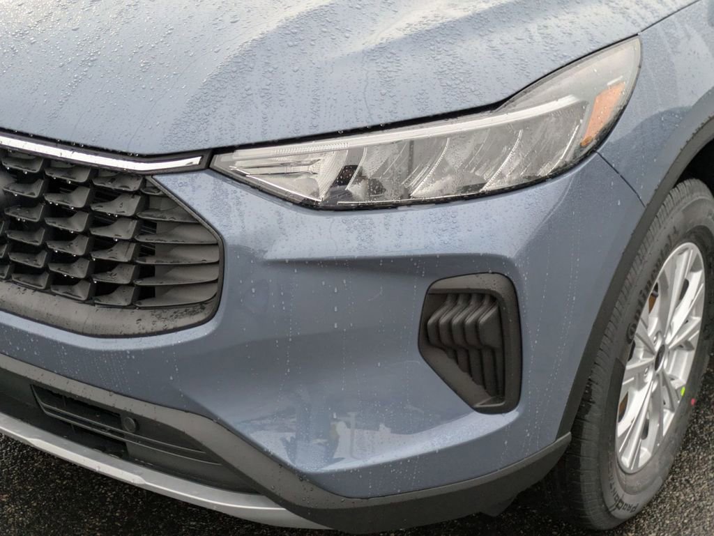 New 2026 Ford Escape Active w/ Cold Weather Package image 10