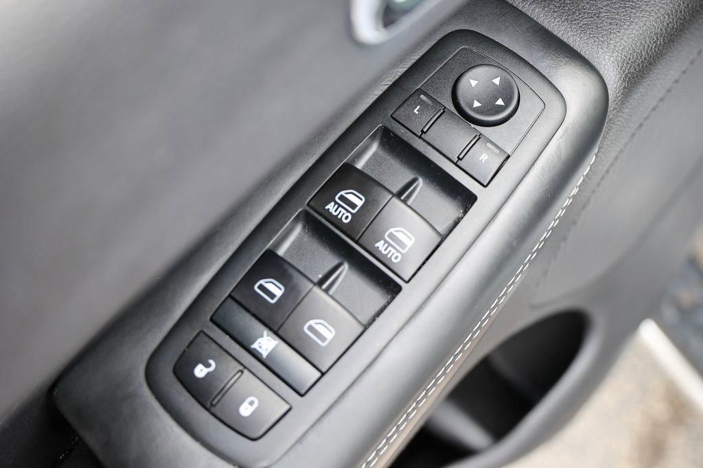 Used 2017 Dodge Durango Citadel w/ Technology Group image 5