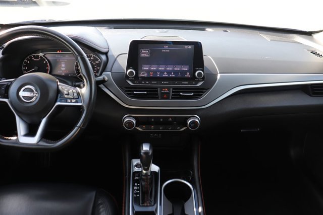Used 2023 Nissan Altima 2.5 SR image 13