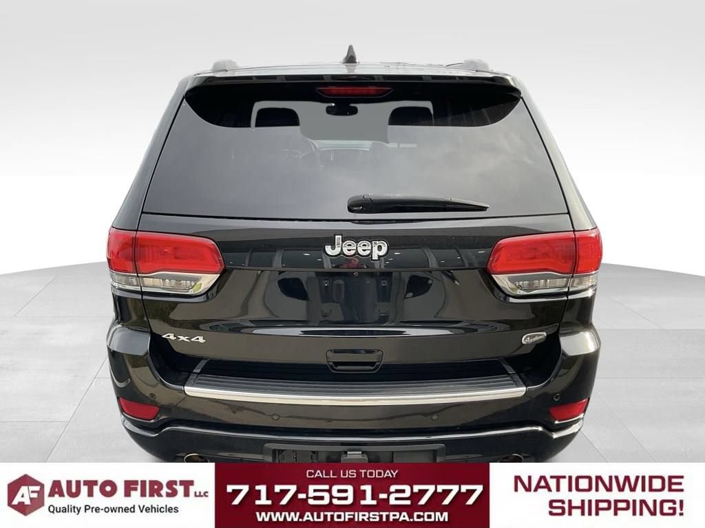 Used 2018 Jeep Grand Cherokee Overland AWD/4WD image 3