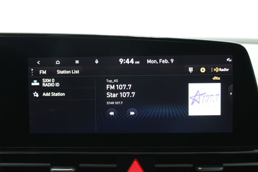 Used 2024 Hyundai Elantra SEL w/ Convenience Package image 24