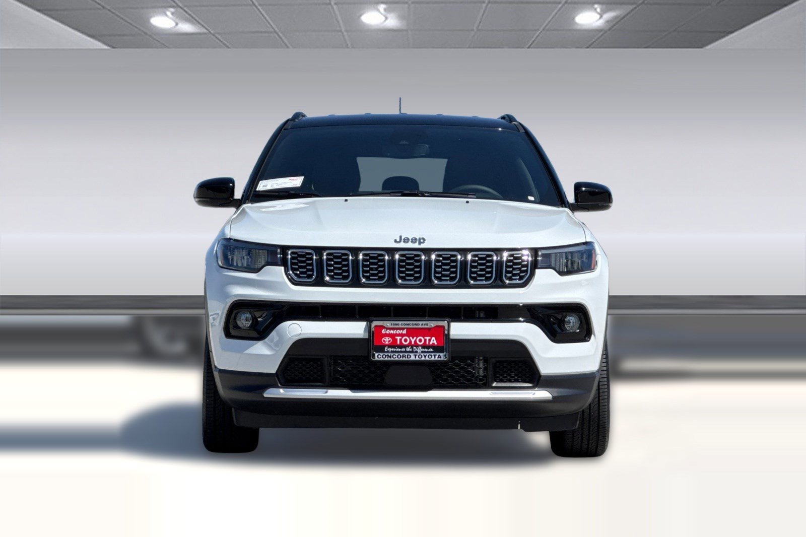 Used 2025 Jeep Compass Limited AWD/4WD image 6