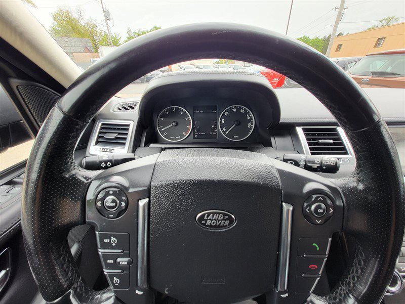 Used 2011 Land Rover Range Rover Sport HSE LUX AWD/4WD image 9