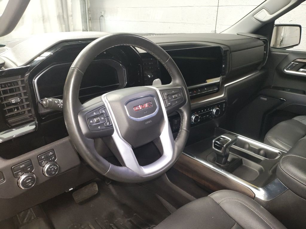 Used 2024 GMC Sierra 1500 SLT w/ SLT Premium Plus Package image 24