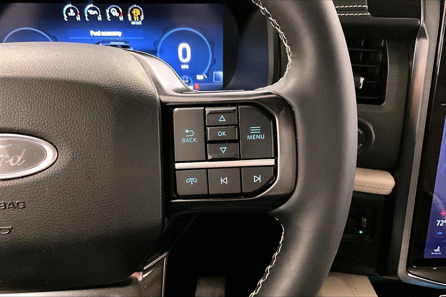 Used 2024 Ford Expedition Max Platinum image 18