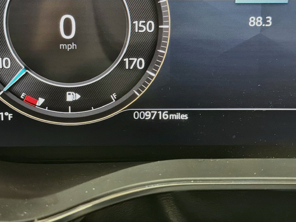 Certified 2026 Jaguar F-PACE R-Dynamic S AWD/4WD image 12