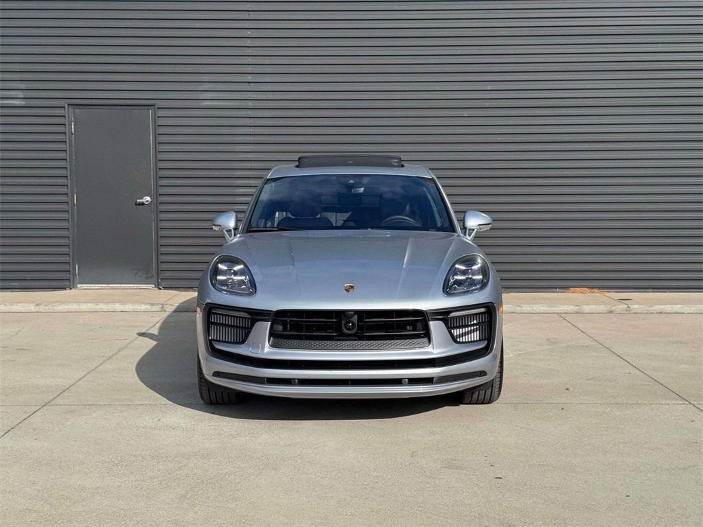 New 2026 Porsche Macan S image 8