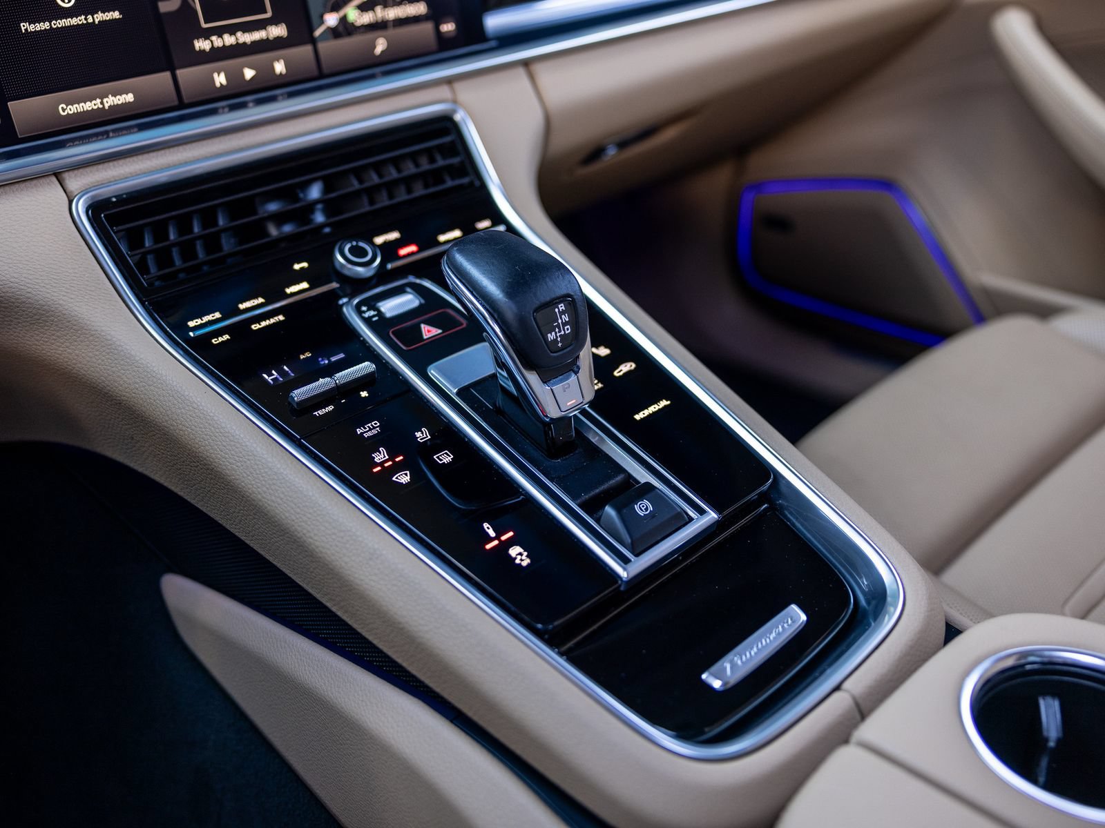 Certified 2023 Porsche Panamera 4S AWD/4WD image 32