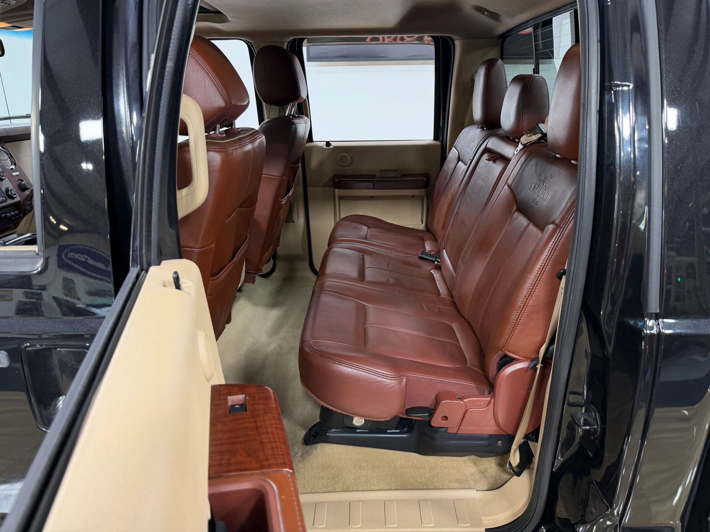 Used 2013 Ford F250 King Ranch w/ FX4 Off Road Pkg AWD/4WD image 16