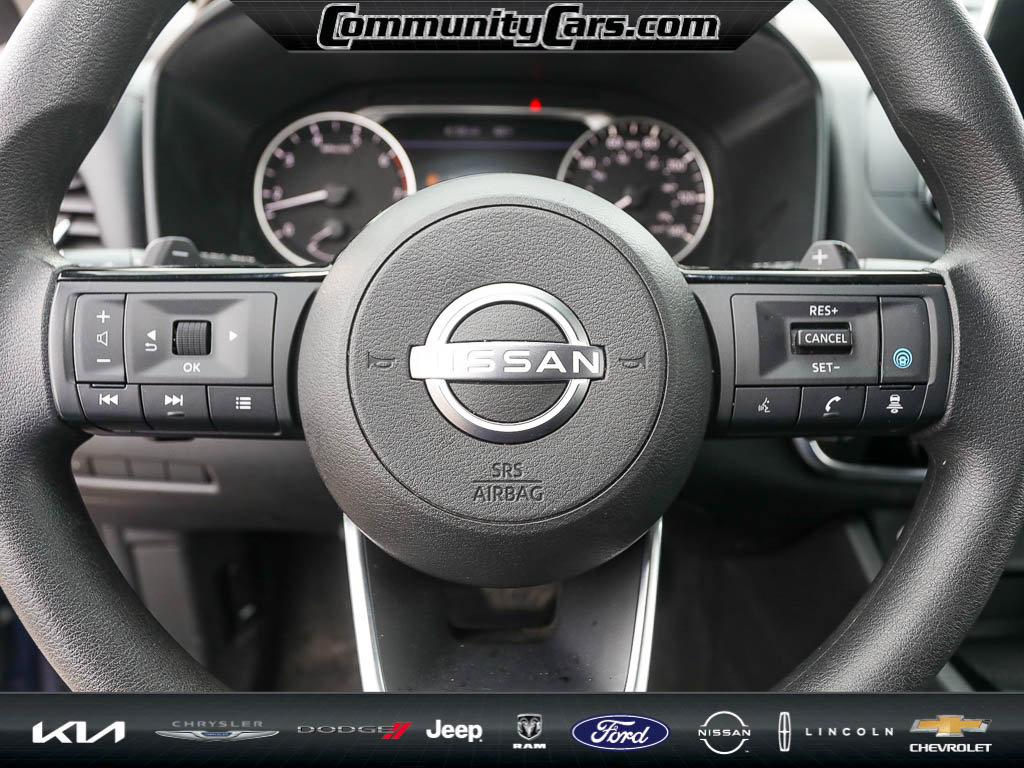 Used 2023 Nissan Rogue SV image 15