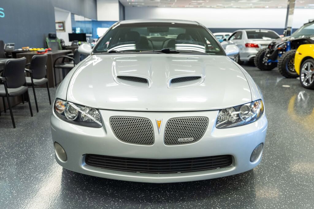 Used 2006 Pontiac GTO image 3