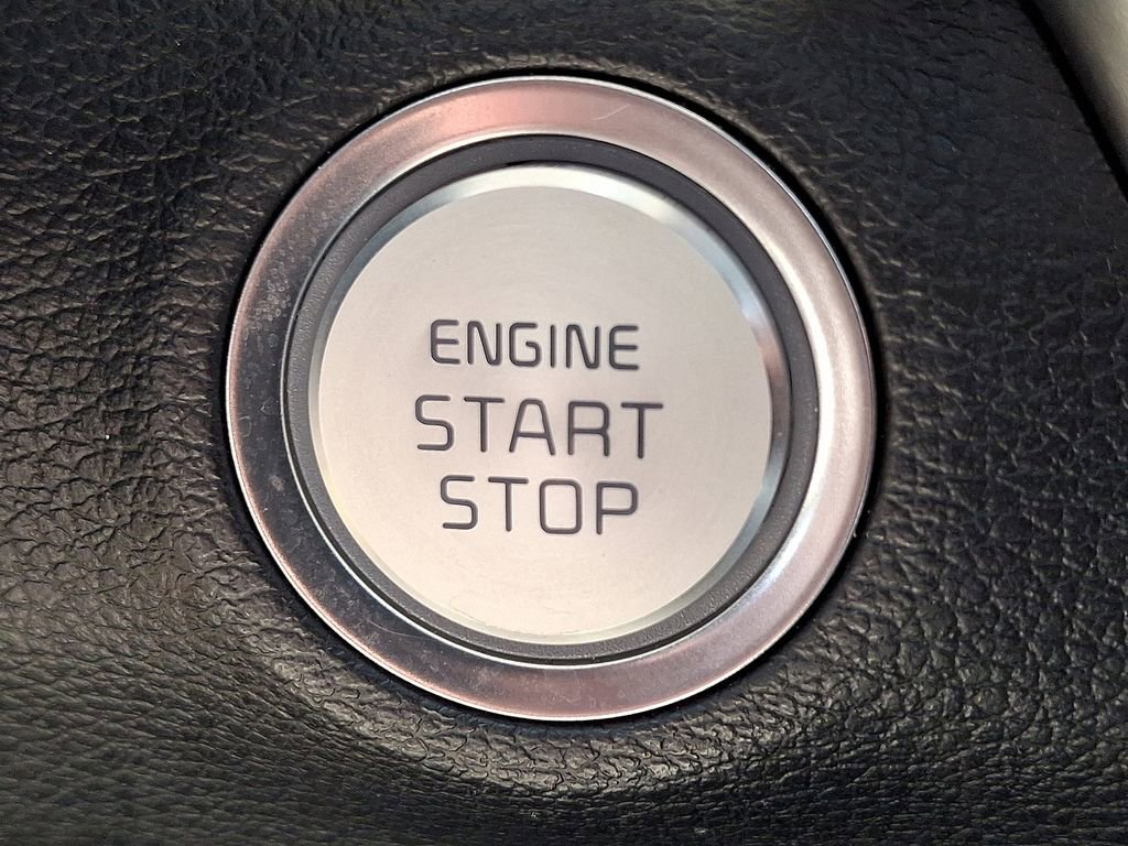 Certified 2022 Kia Telluride S image 31