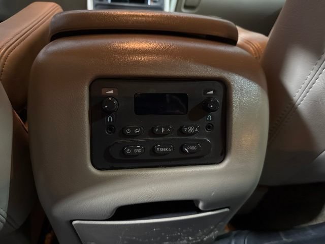 Used 2003 Chevrolet Tahoe LT AWD/4WD image 19