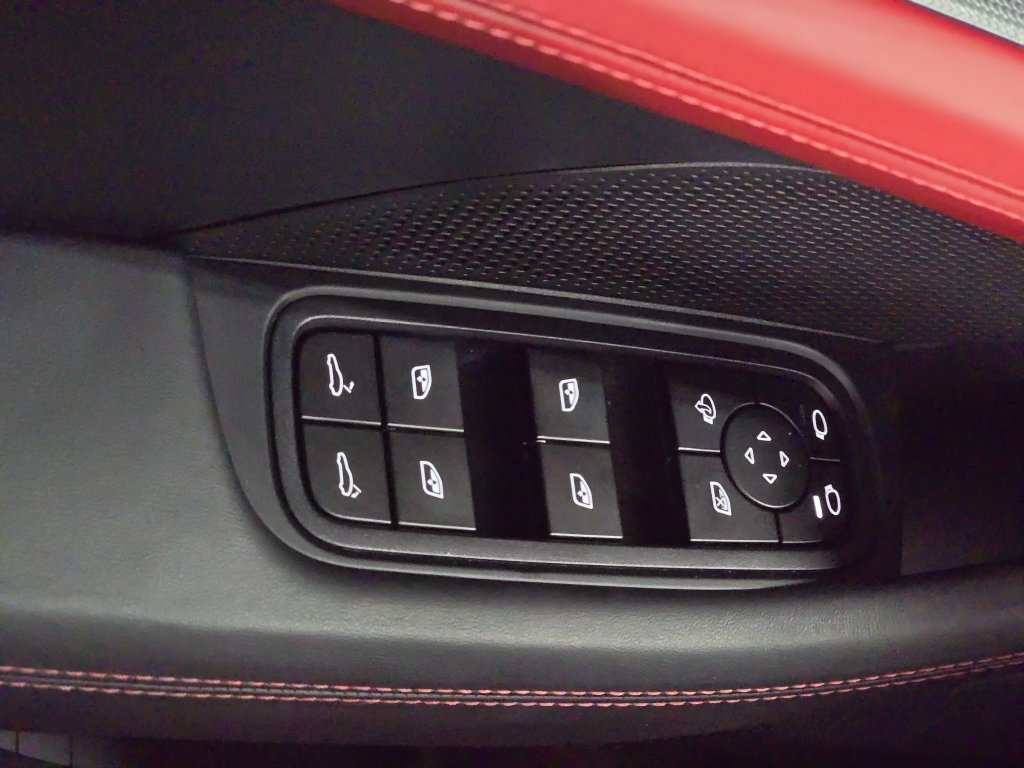 Certified 2026 Porsche Panamera RWD image 21