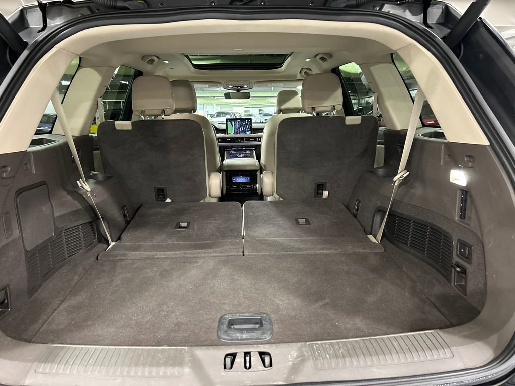 Used 2023 Lincoln Aviator Reserve w/ Jet Package AWD/4WD image 28
