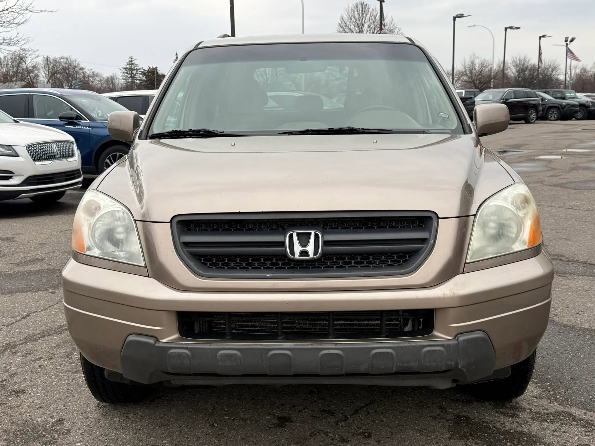 Used 2004 Honda Pilot EX image 2