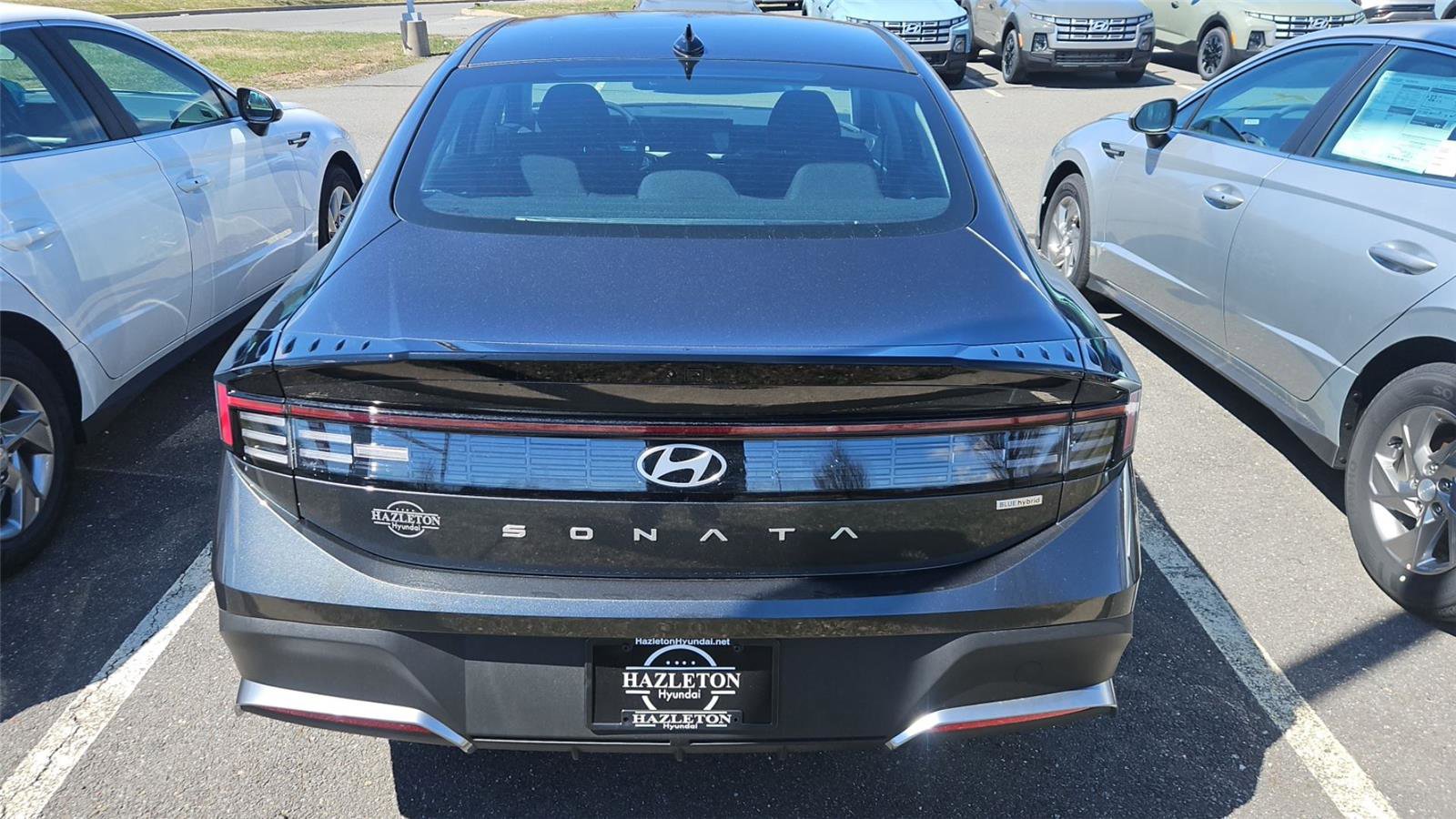 New 2026 Hyundai Sonata Blue FWD image 5