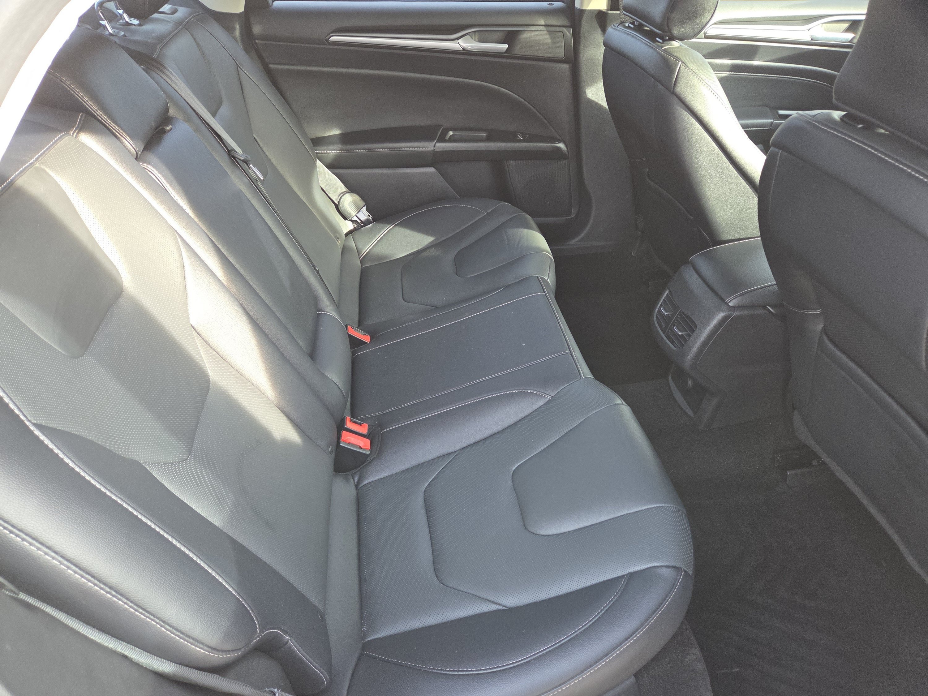 Certified 2019 Ford Fusion Titanium AWD/4WD image 28
