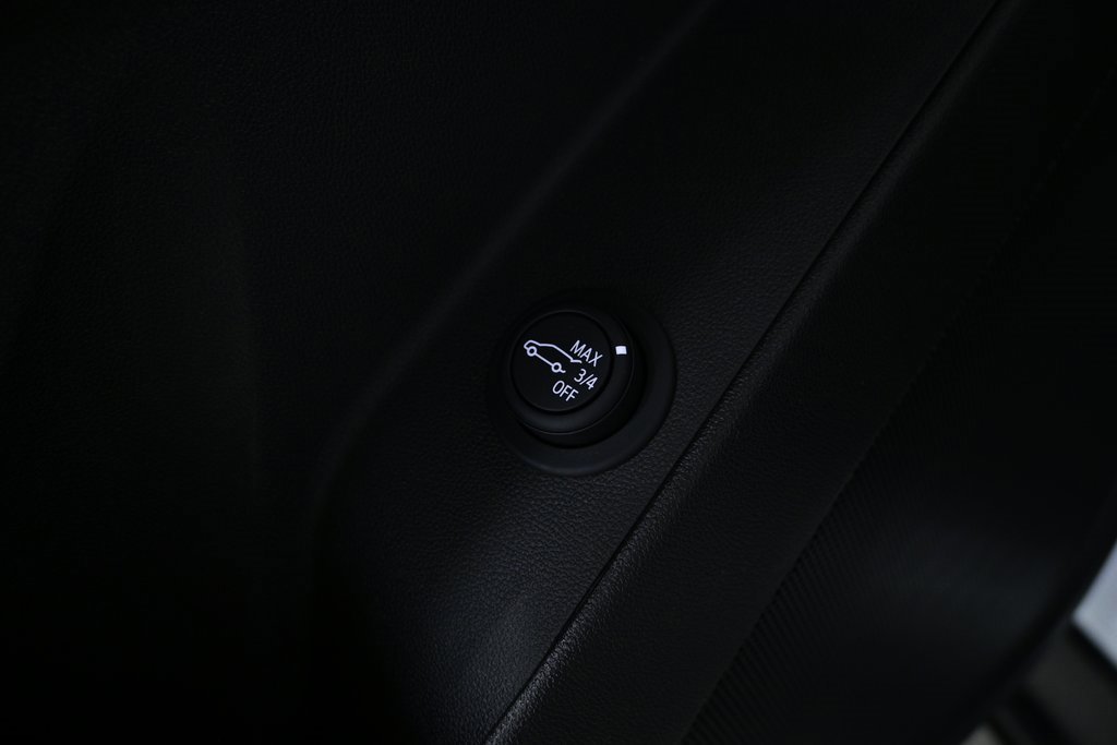 Used 2024 Chevrolet Equinox LT image 19