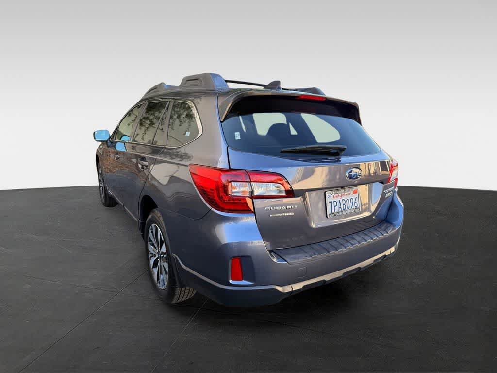 Used 2016 Subaru Outback 2.5i Limited AWD/4WD image 4