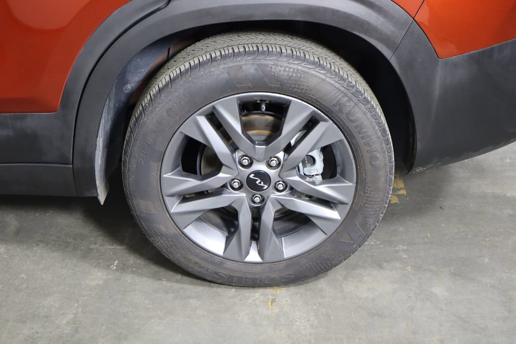 Used 2023 Kia Seltos S AWD/4WD image 37