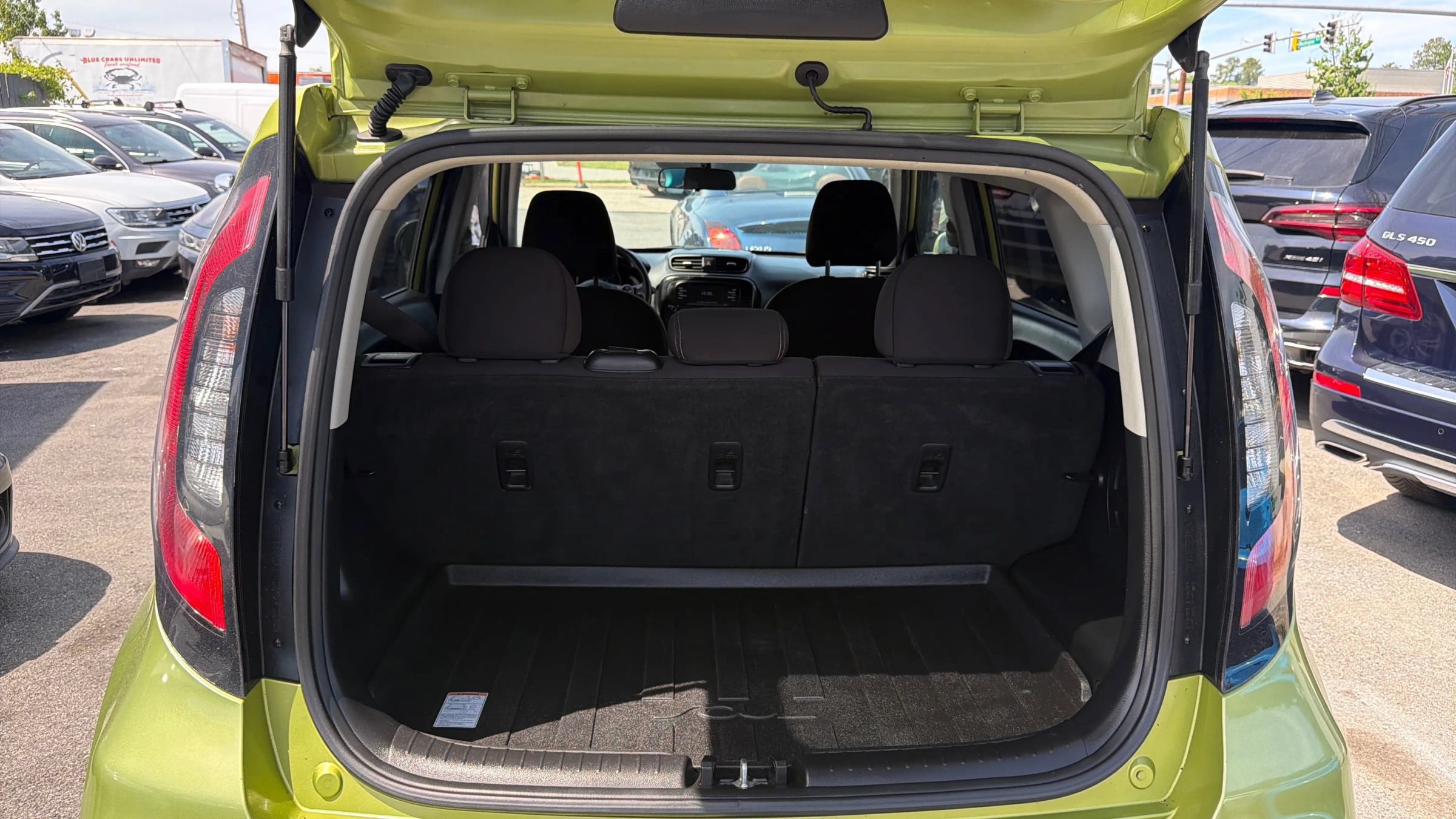 Used 2018 Kia Soul FWD image 12