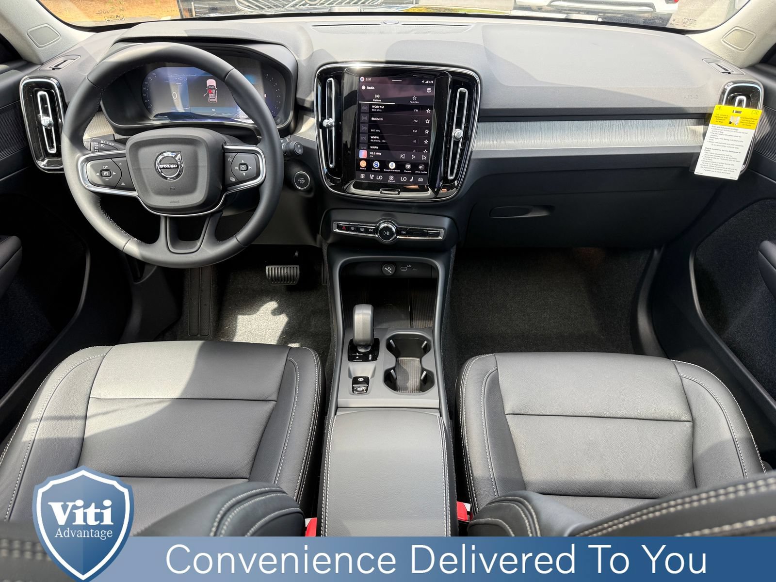 New 2026 Volvo XC40 B5 Core w/ Protection Package Premier AWD/4WD video 2