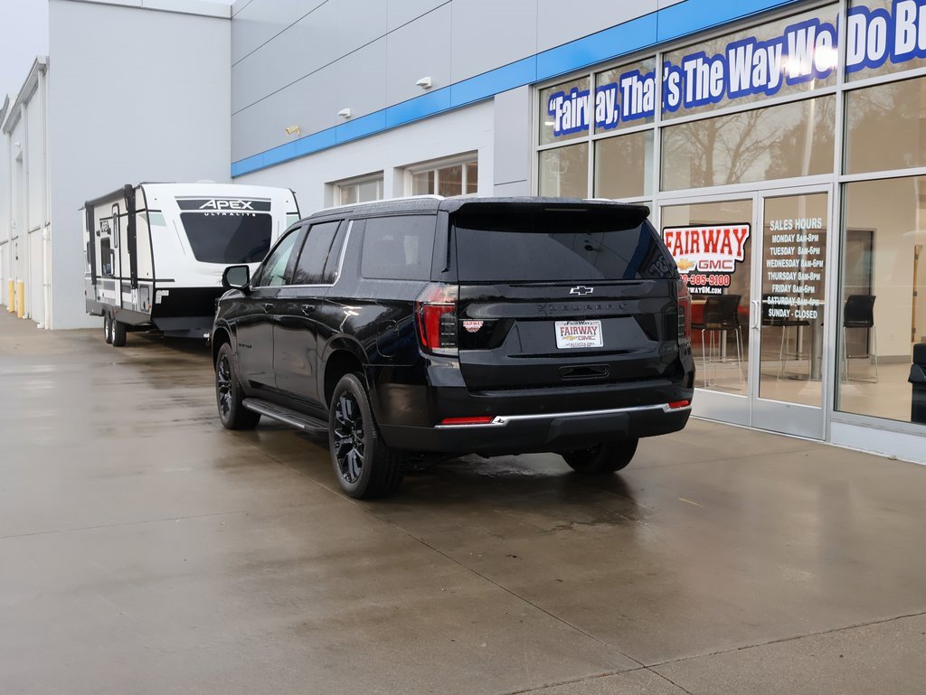 New 2026 Chevrolet Suburban LS image 8