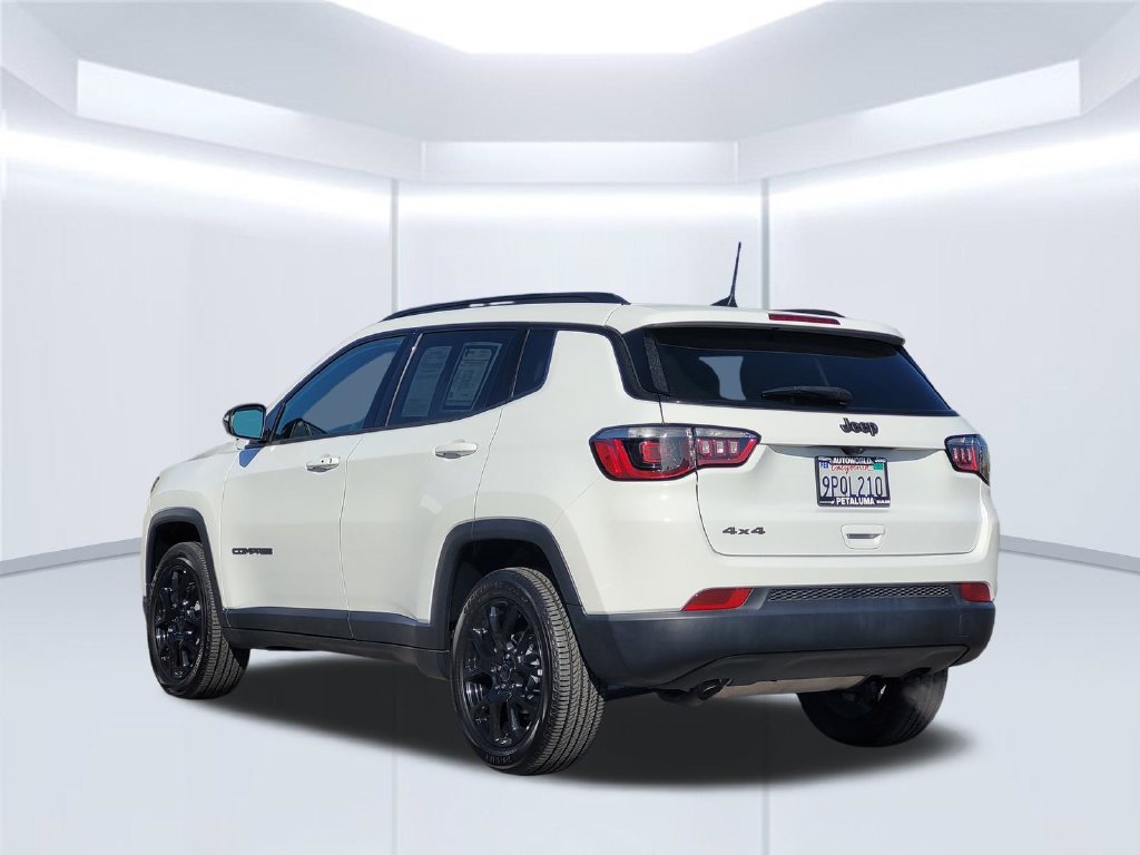 Used 2025 Jeep Compass Latitude w/ Altitude Special Edition AWD/4WD image 6