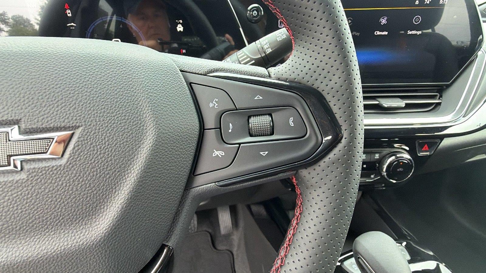 New 2026 Chevrolet Trax RS w/ Driver Confidence Package FWD image 22