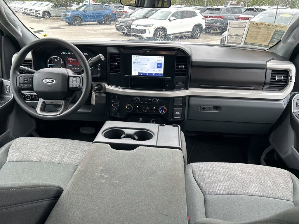 Used 2025 Ford F350 XLT image 10