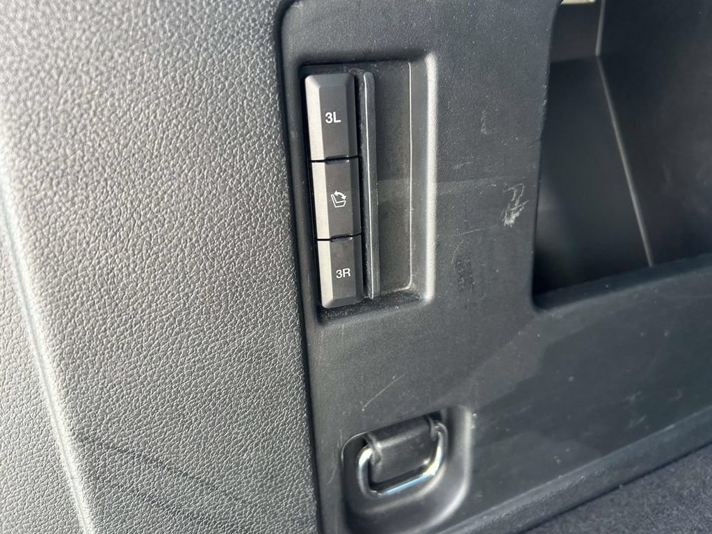 Used 2019 Ford Expedition Max XLT RWD image 11